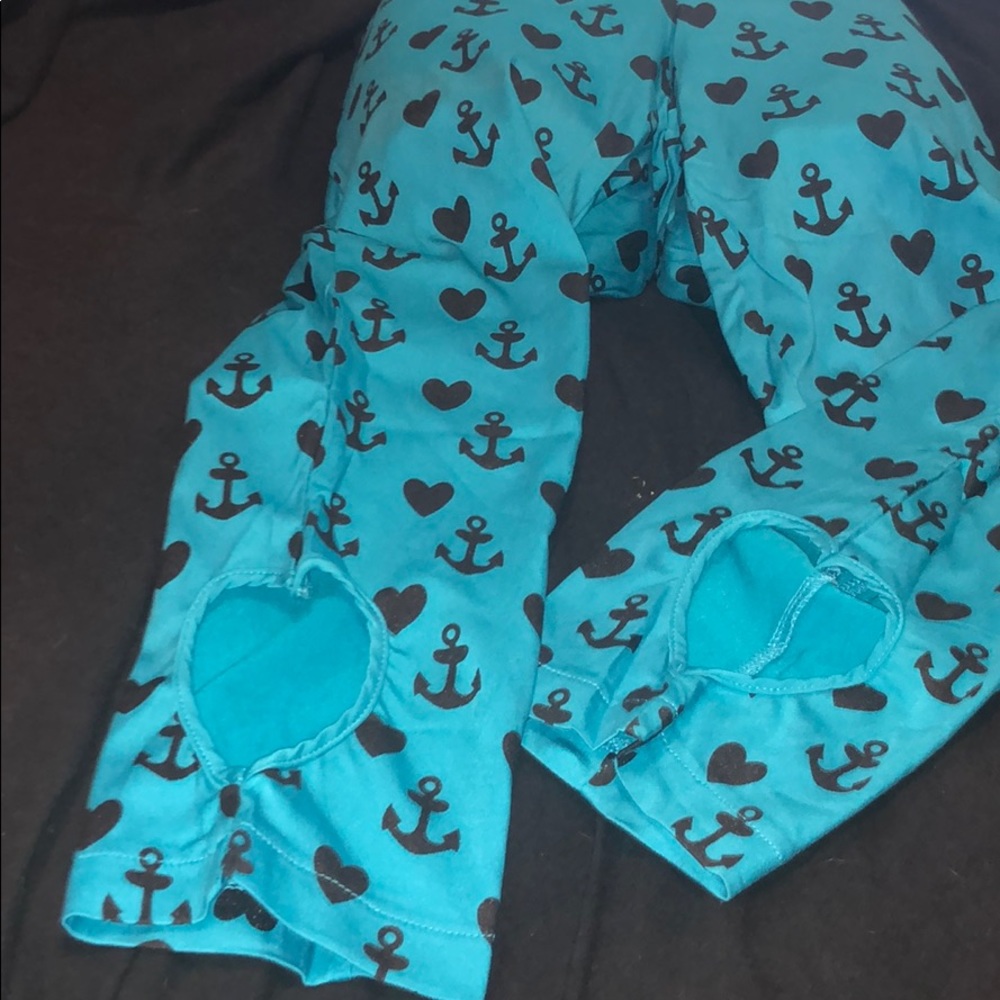 BNWT Too Fast high waist pinup stretch capris - Picture 4 of 6